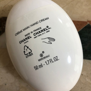 CHANEL シャネル　ハンドクリーム　残量8〜9割の画像