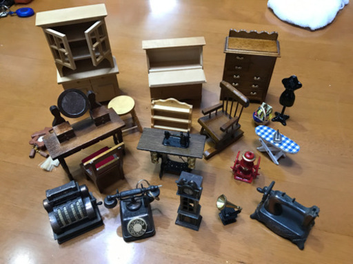 最終値下げ❗️ドールハウスの家具類（22点）