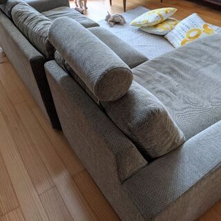 ソファ差し上げます（５月２３日までに引き取りに来られる方希望）
