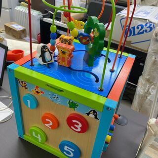 知育玩具 イマジナリウム アクティビティボックス 木製 トイザらス