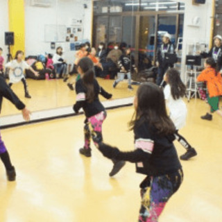 【市川大野】👦３歳から始められる！キッズHIPHOP🎧ダンスレッスン生徒募集中！！🤩の画像