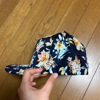花柄キャップの画像