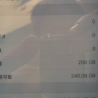 SIMフリー　iPhoneXs シルバー　256gの画像