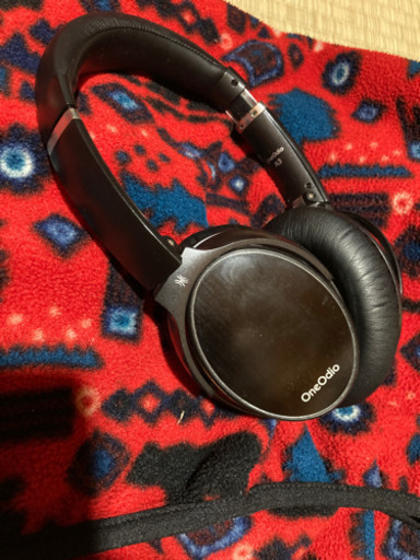 Bluetooth ヘッドホン