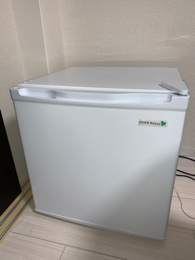 冷蔵庫 45l 中古 HERB relax 右開き
