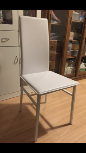 ✅真っ白の素敵なテーブルセット① 2018年購入きれいなお品です