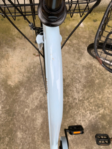ほぼ未使用　自転車　オートライト機能付き