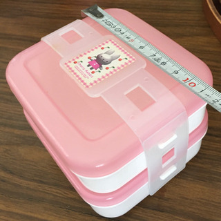 お弁当箱（２個）とおにぎりケースの画像