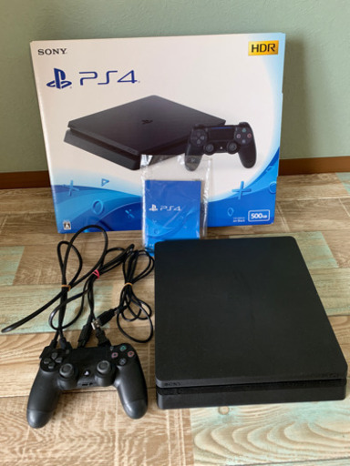 【美品】PS4本体　CUH-2100A