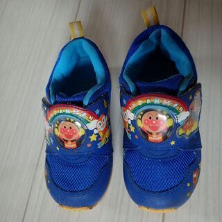 アンパンマン靴サイズ16.0EE