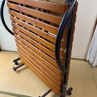 折り畳み　ベッド　すのこ