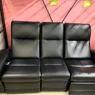 大幅値下げ！！■来店限定■　電動リクライニングソファ　ブラック　3P