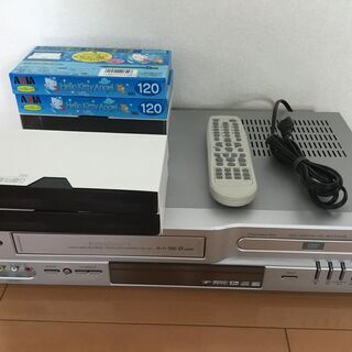 DAEWOO 大字電子 DVDプレイヤー/VHSテープレコーダー...