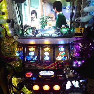 パチスロ Sリング 怖襲ノ連鎖  コイン不要機付きの画像