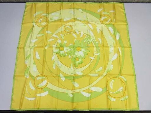 ss2452【中古】　エルメス　スカーフ　カレ90　黄色　シルク100％ 　HERMES　イエロー　フラワープリント　花柄　ショール 　大判　華やか　マーガレット　au gre du vent　風