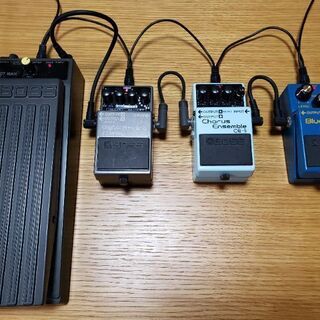 値下げしました。BOSS エレキギター用エフェクター4点セット