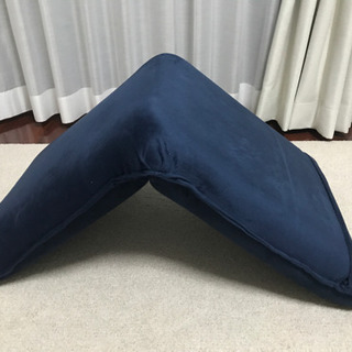 座椅子　ネイビーの画像