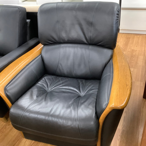 1人掛けソファー売ります！！