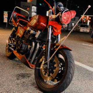 XJR400