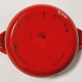 ホーロー鍋の画像