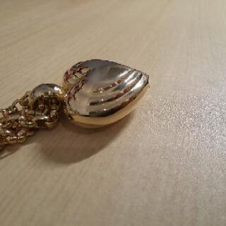 ハートのネックレスの画像