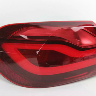 BMW 4シリーズ M4 LCI LEDテールランプ ブラックラインの画像