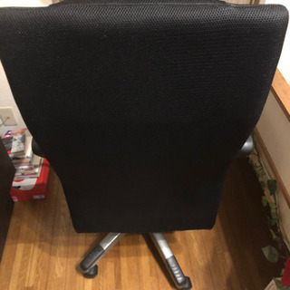 オフィスチェア　ニトリ