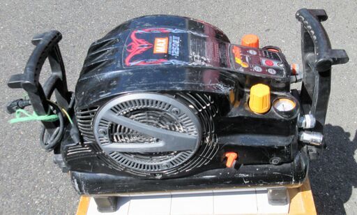 ☆マックス MAX AK-HL1250E2 高圧エアコンプレッサー◆エアタンク11L