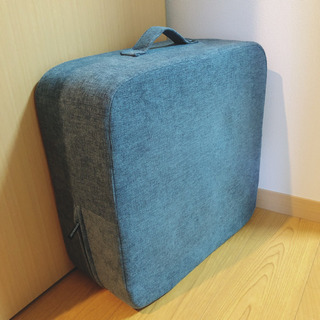 美品 シェイプキューブ ブルー