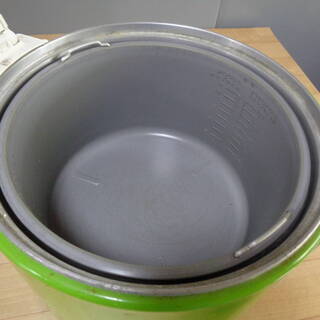 ☆★無料！ 昭和レトロ 元箱付き 東芝電気がま RCK-185FG「目に鮮やかなグリーン！」東京芝浦電気の画像