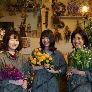 【お花屋さんの販売スタッフ／事務】未経験OK◆週3日〜勤務OK◆時給935円〜【さいたま市桜区／浦和区】の画像