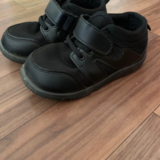 子ども靴の画像