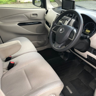 日産デイズXの画像