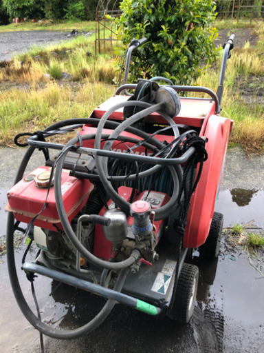 ヤンマー自走式動力噴霧器