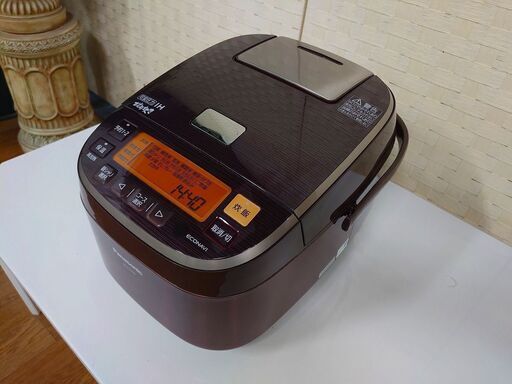 hパナソニック SR-PA104-T [可変圧力IH炊飯器 5.5合炊き おどり炊き ブラウン] 2015年製 Panasonic 炊飯器 店頭引取大歓迎♪ R3417)
