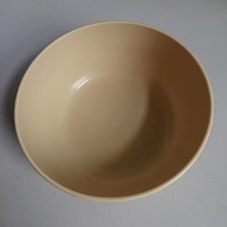 中古 お皿 フタ付きお椀 フグの画像