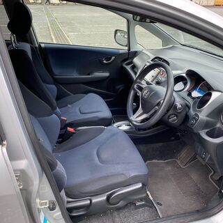 H22年式ホンダフィット程度良 ATフル装備 純正ナビ ETC バックカメラ 走行127千 車検令和3年10月迄 全て込み価格の画像