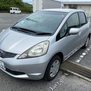 H22年式ホンダフィット程度良 ATフル装備 純正ナビ ETC バックカメラ 走行127千 車検令和3年10月迄 全て込み価格の画像