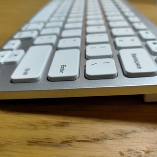 Anker ウルトラスリム Bluetooth ワイヤレスキーボード