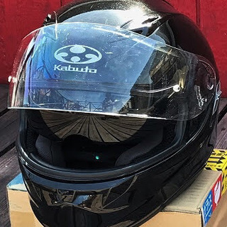OGK KAMUI サイズＬ　メタリックブラック　バイザー内蔵