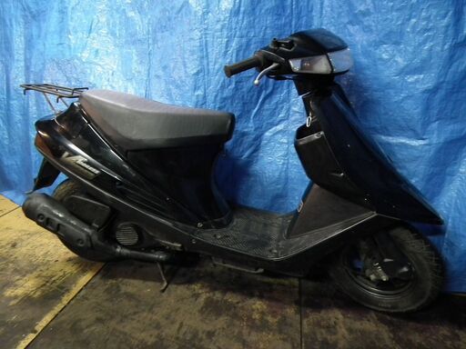 アドレスV100　黒（CE11A）２スト・走行します⑧