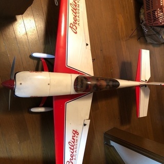 ラジコ、エンジン。飛行機