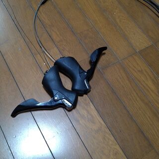 委託）　ロードバイク　５８００系　１０５　シフター　黒　ケーブル...