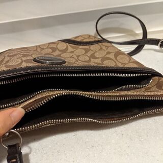 【COACHショルダーバッグ】ブラウン　肩掛けの画像
