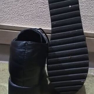 レザー調 軽量厚底靴 23cm【中古】の画像