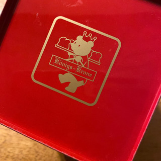 可愛い缶🍓　お菓子入れ　小麦粉　バター　卵の画像