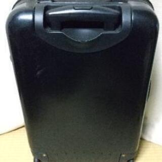 スーツケース　ブラックの画像