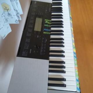 電子ピアノ