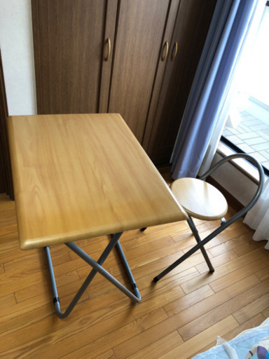 決まりました。折り畳み机＆椅子セット！最終値下げしました。