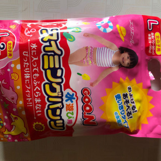 スイミングパンツ　Lサイズ